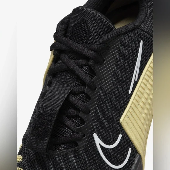 EUC Nike Men's Metcon 9 - Picture 8 of 16